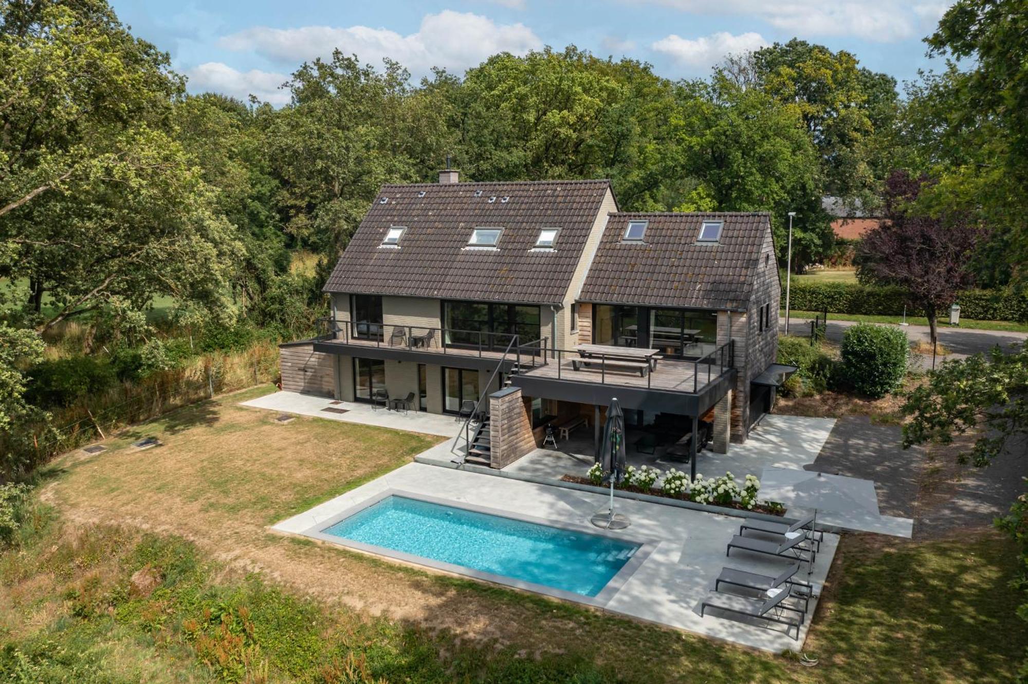 Gite 1 Maison Caerdinael - Gite 14 Personnes Sur Les Hauteurs De Durbuy Bagian luar foto